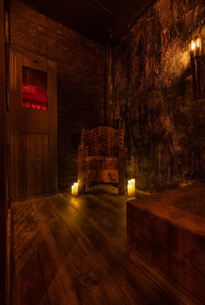 torture chair puzzle next our kiosk system in paniq escape room atlanta